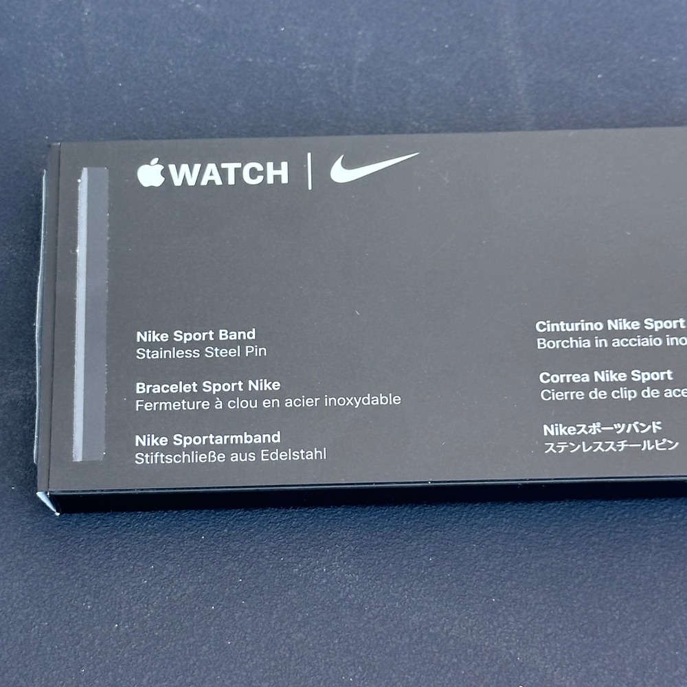 Apple Watch 40mm Royal Pulse Black Nike Sport Band MWU62AM/A New Open Box - Picture 5 of 10